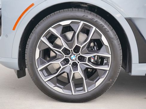 New 2026 BMW X7 M60i AWD/4WD image 5