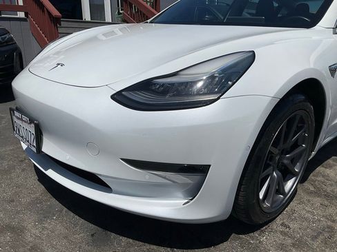Used 2019 Tesla Model 3 Mid Range RWD image 86