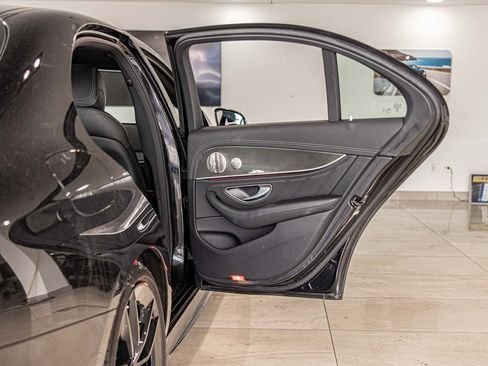 Used 2022 Mercedes-Benz E 53 AMG 4MATIC Sedan image 39