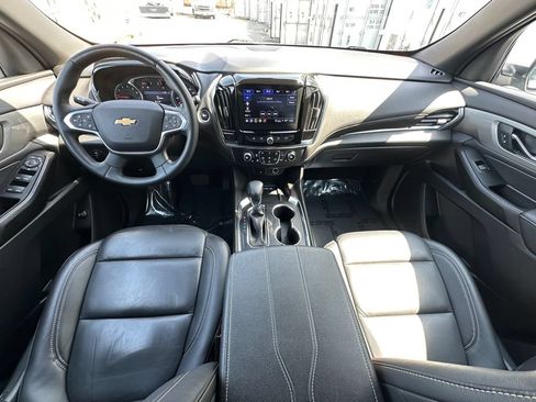 Used 2023 Chevrolet Traverse LT AWD/4WD image 26