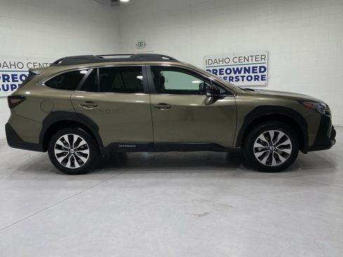 Certified 2025 Subaru Outback Limited AWD/4WD image 9