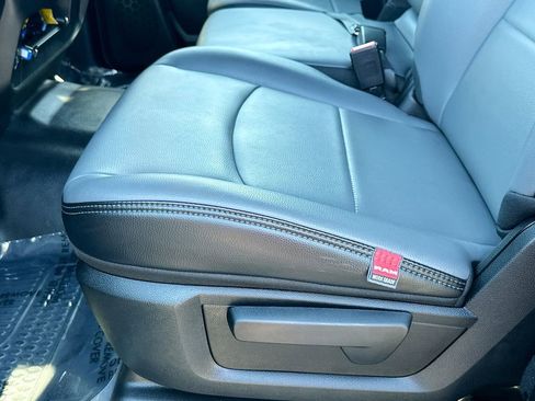 Used 2025 RAM 2500 Tradesman image 19