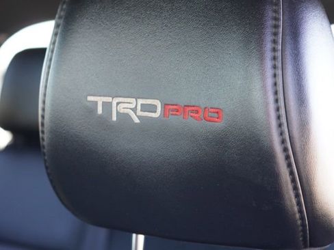 Used 2018 Toyota Tacoma TRD Pro AWD/4WD image 24