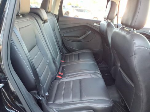 Used 2019 Ford Escape Titanium AWD/4WD image 25