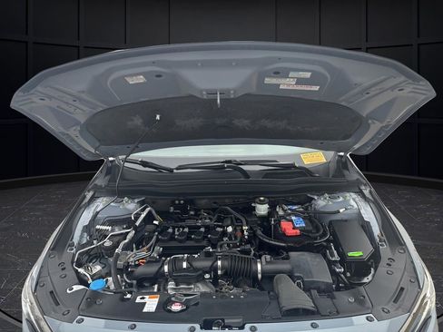 Used 2021 Honda Accord Sport image 32