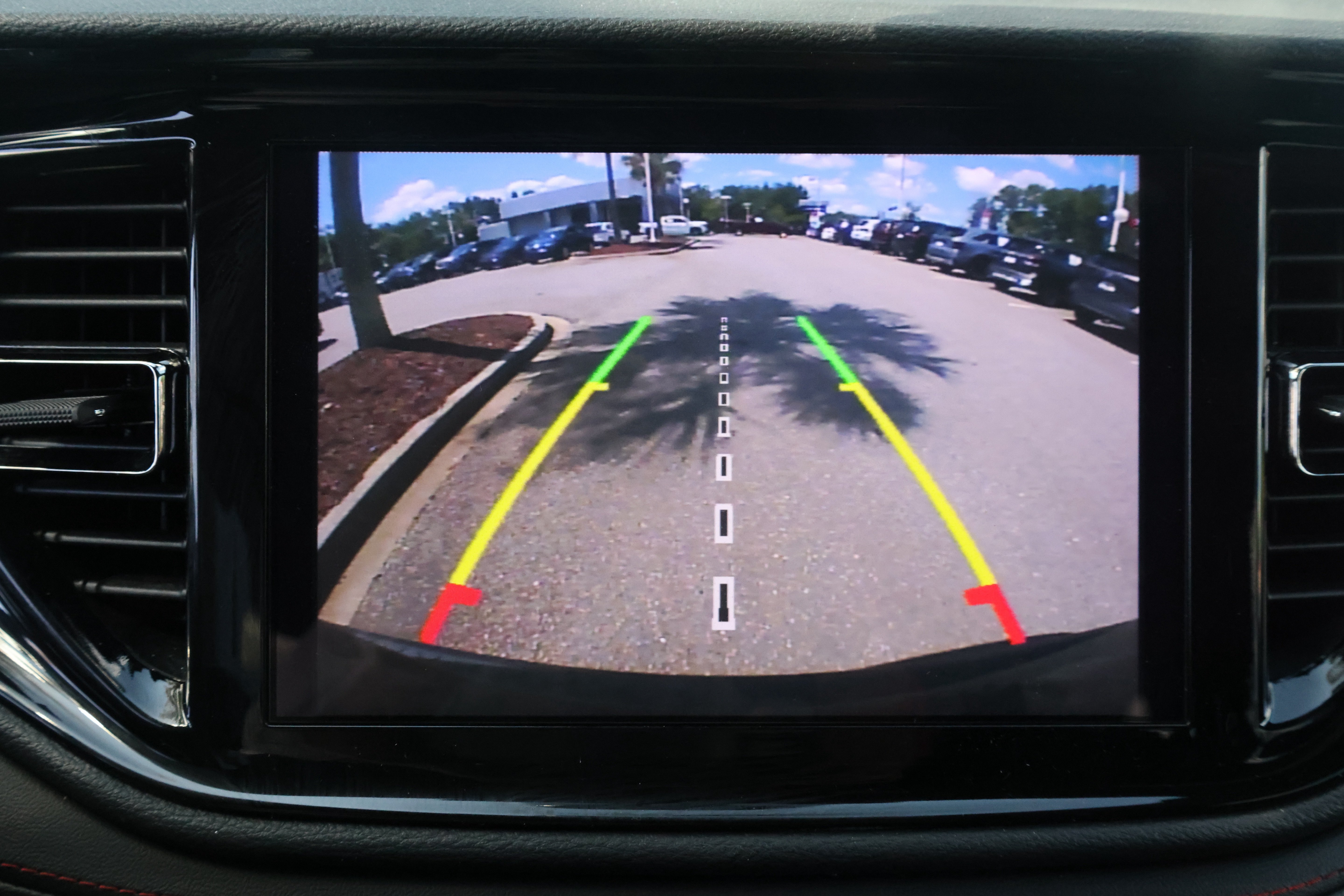 Used 2025 Dodge Durango GT RWD image 23