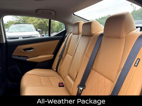 Used 2023 Nissan Sentra SV w/ SV Premium Package FWD image 19