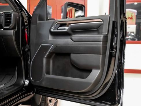 Used 2024 Chevrolet Silverado 3500 LT w/ Convenience Package AWD/4WD image 46