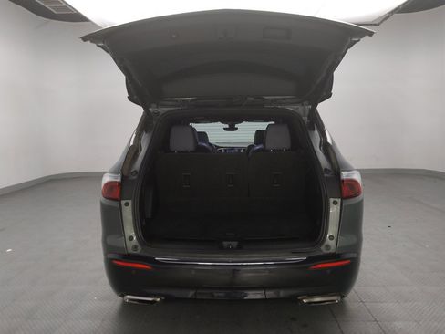 Used 2022 Buick Enclave Premium FWD image 29