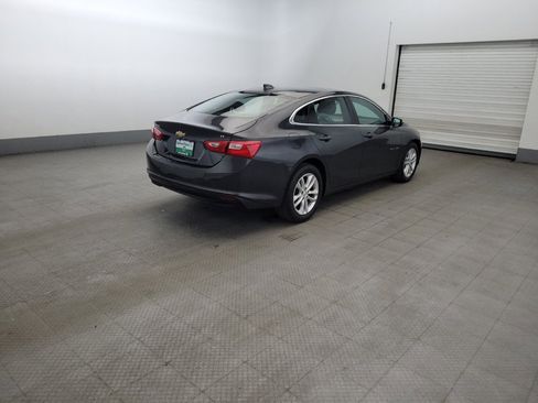 Used 2018 Chevrolet Malibu LT FWD image 9