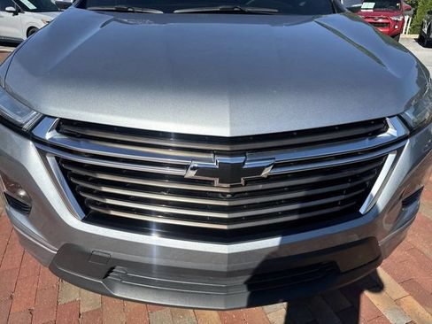 Used 2023 Chevrolet Traverse High Country FWD image 22