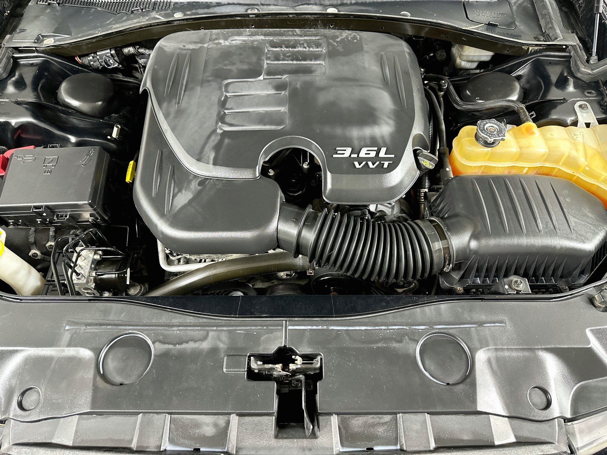 Used 2013 Dodge Charger SXT w/ Beats Audio Group AWD/4WD image 28