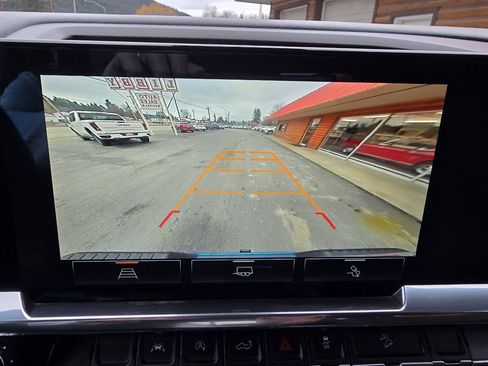 Used 2024 GMC Sierra 1500 Elevation w/ Preferred Package image 23