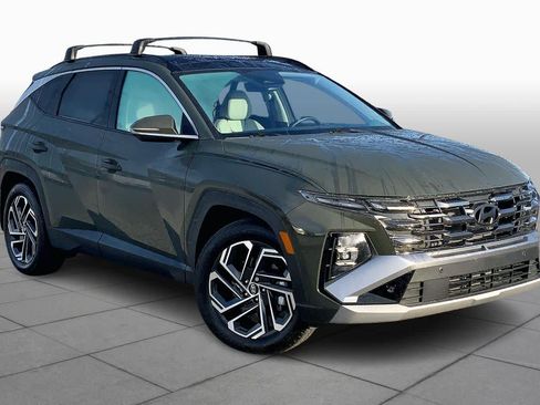 Used 2025 Hyundai Tucson Limited image 3