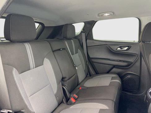 Used 2025 Chevrolet Blazer LT image 45