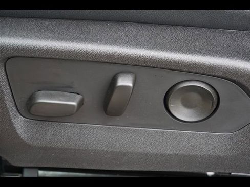 New 2026 Chevrolet Colorado LT w/ LT Convenience Package AWD/4WD image 4