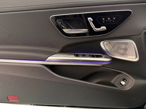 New 2026 Mercedes-Benz CLE 300 4MATIC Cabriolet image 9