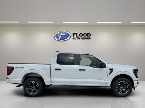 Used 2024 Ford F150 STX AWD/4WD image 5