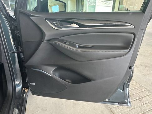 Used 2019 Buick Enclave Avenir w/ Avenir Technology Package FWD image 36