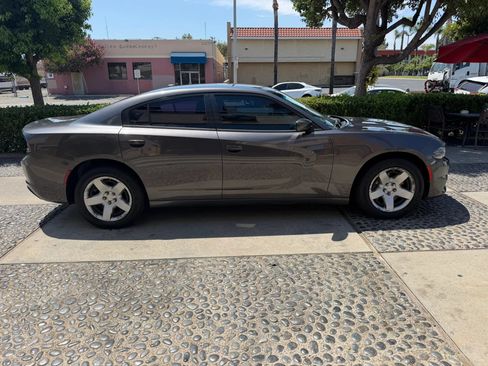 Used 2018 Dodge Charger Police w/ Fleet Safety Group RWD image 4
