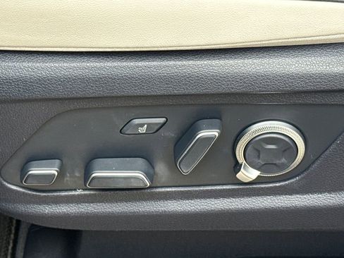 Used 2024 Hyundai Palisade Calligraphy FWD image 23