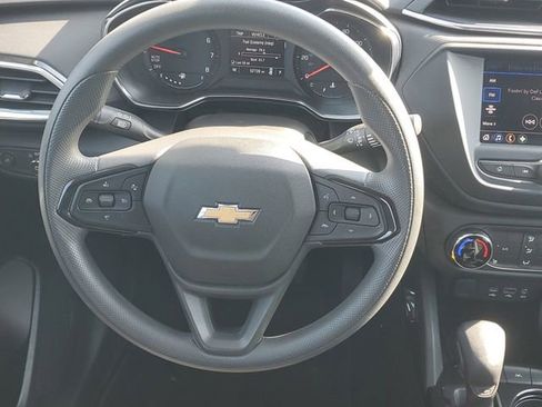 Certified 2023 Chevrolet TrailBlazer LT FWD image 11
