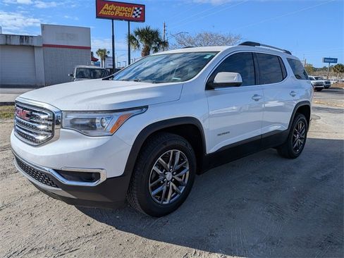 Used 2017 GMC Acadia SLT image 7