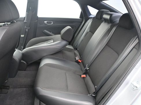 Used 2022 Honda Civic Sport image 9