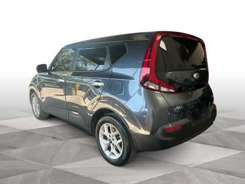 Used 2020 Kia Soul S FWD image 6