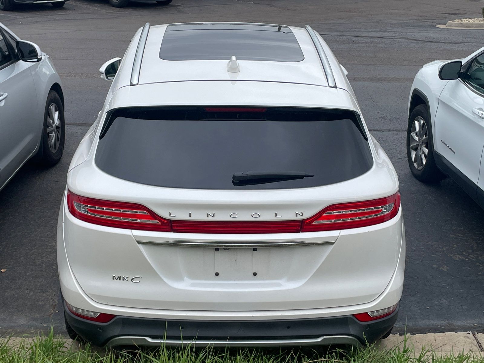 Used 2019 Lincoln MKC Reserve w/ MKC Technology Package FWD image 4