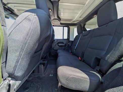 Used 2022 Jeep Wrangler Unlimited Sport AWD/4WD image 16