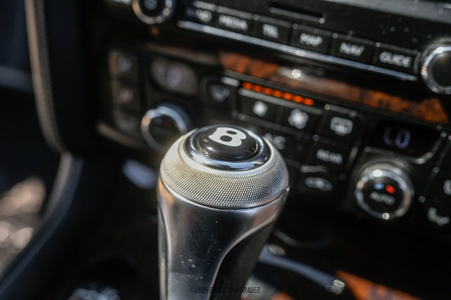 Used 2012 Bentley Flying Spur Flying Spur AWD/4WD image 41