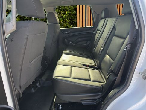 Used 2019 Chevrolet Tahoe 4WD image 17