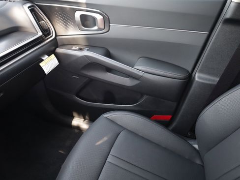 New 2026 Kia Sorento EX FWD image 13