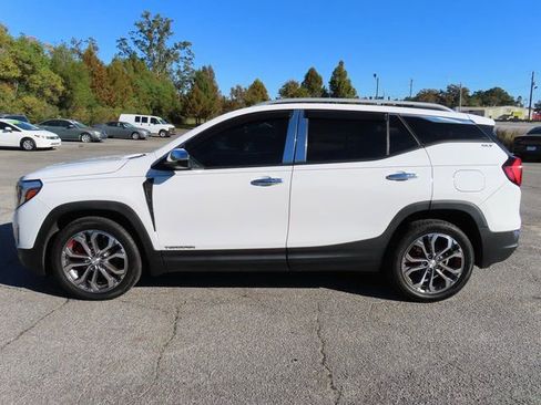 Used 2018 GMC Terrain SLT image 4