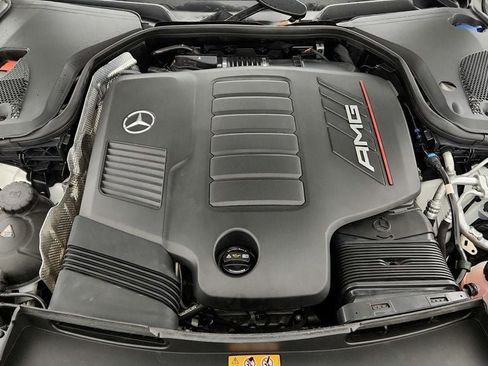 Used 2021 Mercedes-Benz AMG GT 43 image 28