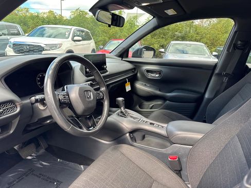 Certified 2024 Honda HR-V Sport image 13