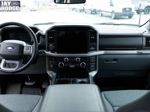 Used 2025 Ford F150 XLT w/ Equipment Group 302A MID image 28