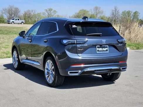 New 2026 Buick Envision Avenir image 3