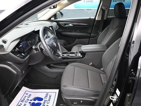 Used 2023 Buick Envision Preferred FWD image 12
