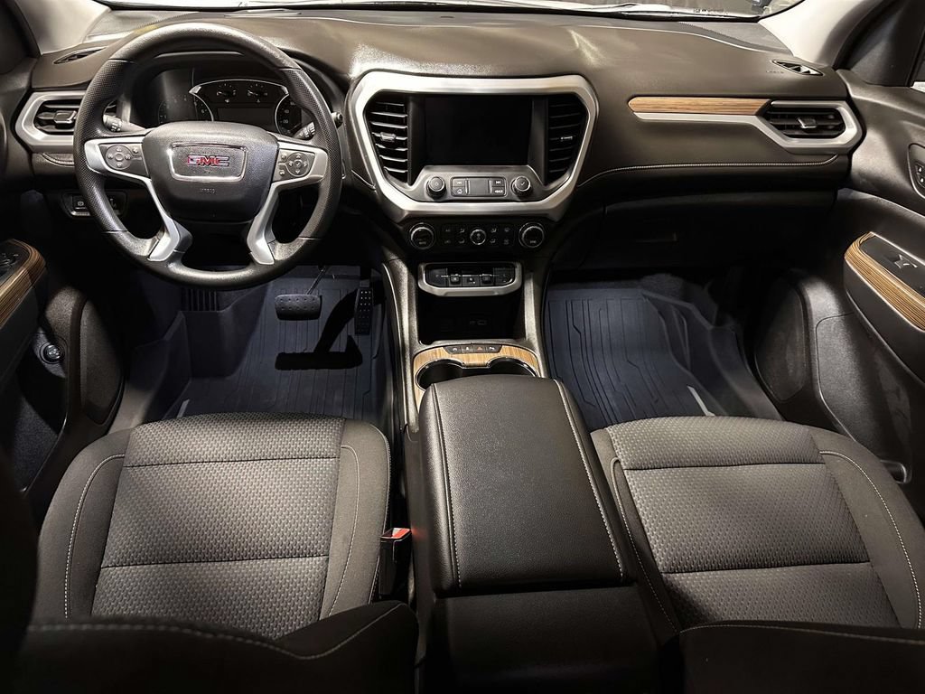 Used 2023 GMC Acadia SLE w/ Driver Convenience Package AWD/4WD image 16