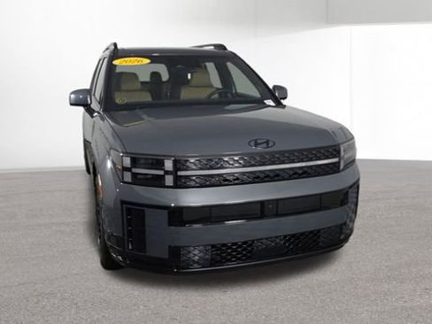 Used 2026 Hyundai Santa Fe Calligraphy AWD/4WD image 3