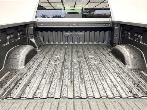 New 2026 GMC Sierra 2500 Denali w/ Denali Reserve Package image 11