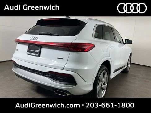 Certified 2025 Audi Q5 Premium w/ Premium Plus AWD/4WD image 7