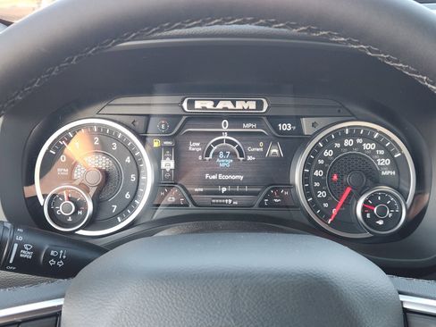 New 2026 RAM 1500 4x4 Crew Cab image 14