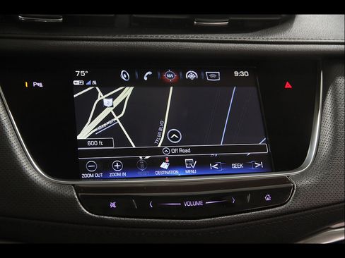 Used 2019 Cadillac XT5 Luxury w/ LPO, Black Ice Package AWD/4WD image 12