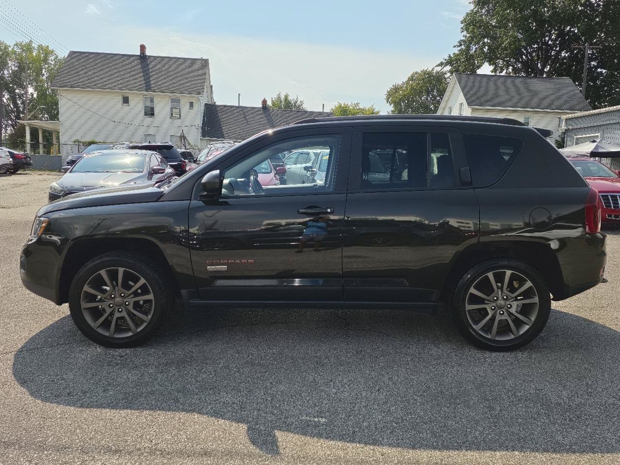 Used 2017 Jeep Compass 75th Anniversary w/ Power Value Group AWD/4WD image 8