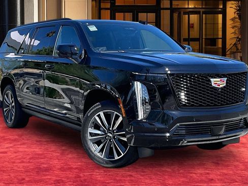 New 2026 Cadillac Escalade ESV Sport AWD/4WD image 2