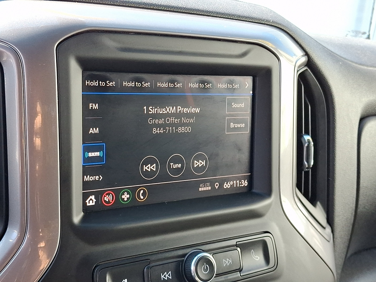 Certified 2022 Chevrolet Silverado 1500 Custom w/ LPO, Dark Essentials Package AWD/4WD image 17
