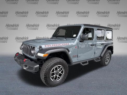 Used 2024 Jeep Wrangler Unlimited Rubicon w/ Safety Group AWD/4WD image 4